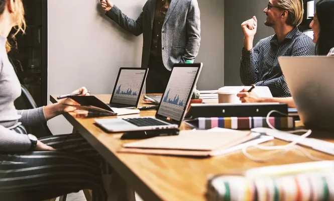 Agence de developpement web en France : comment choisir la bonne en 2026